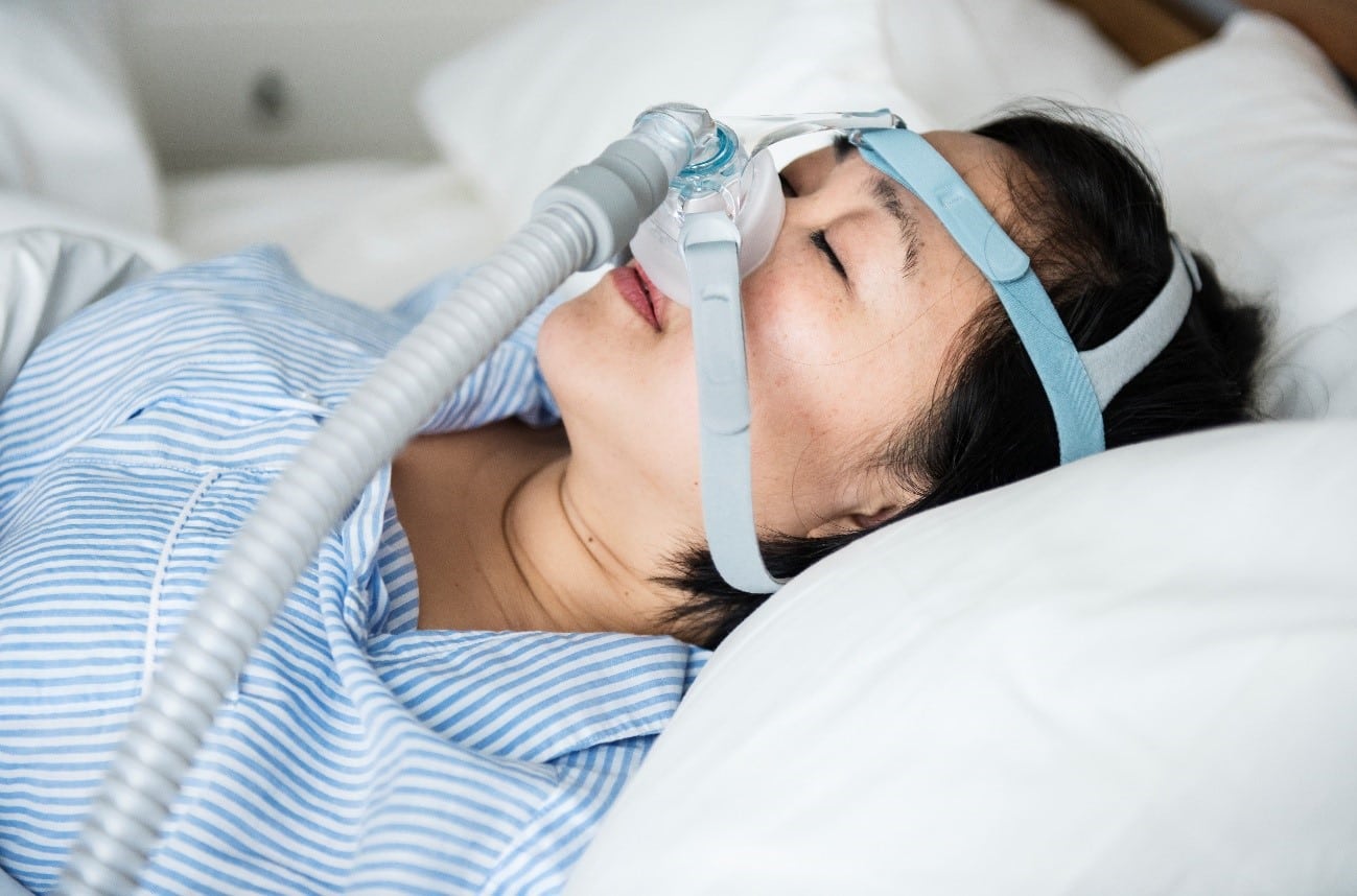 Blog - Tratar la apnea del sueño con la terapia CPAP - Oxigo
